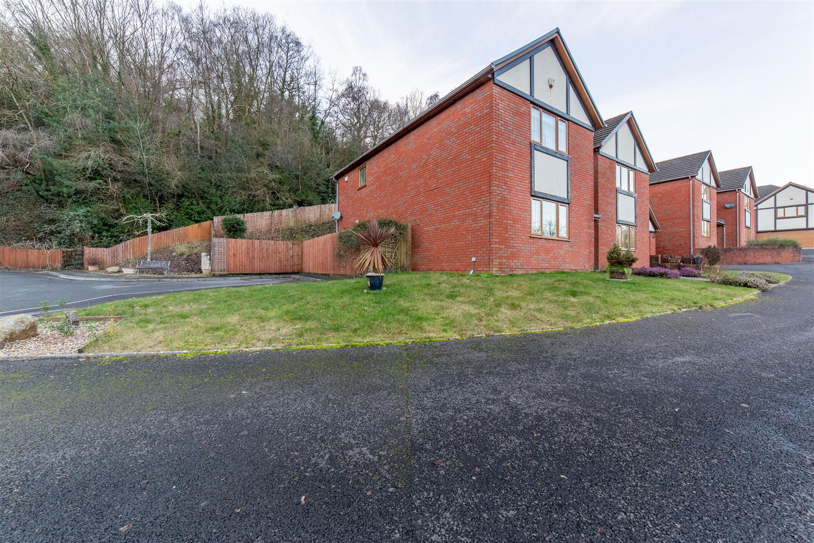 Snatchwood Court, Pontnewynydd, Pontypool One2One Estate Agents